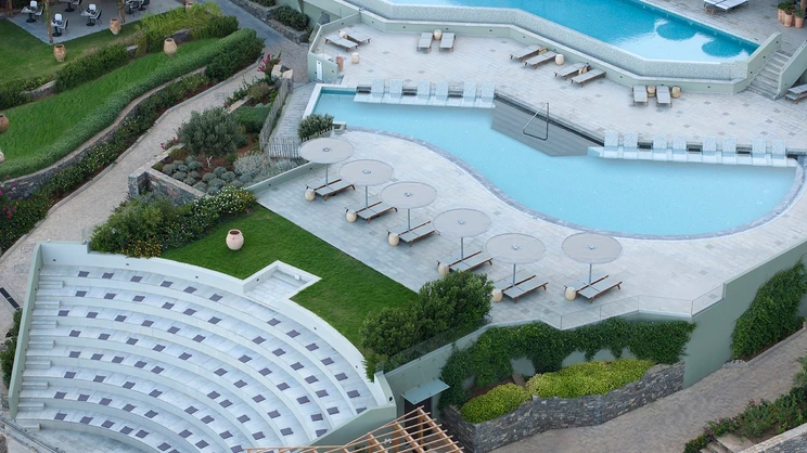 Cayo Exclusive Resort & Spa